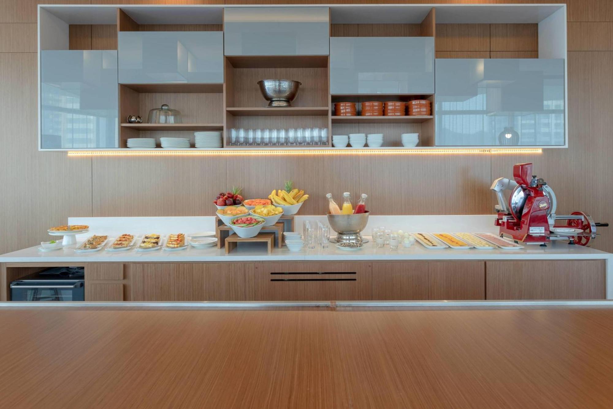 Ac Hotel By Marriott Santa Marta Luaran gambar