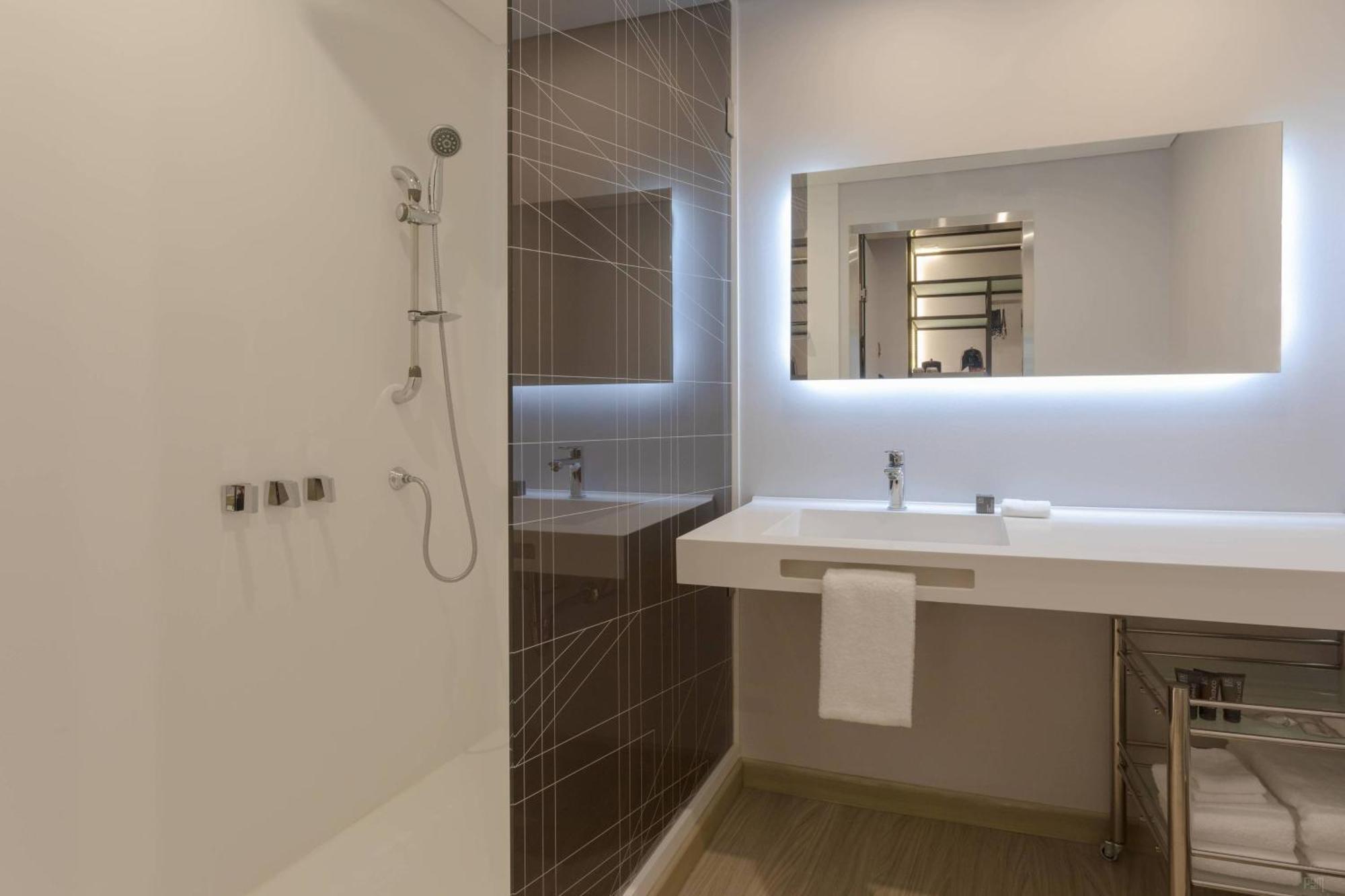 Ac Hotel By Marriott Santa Marta Luaran gambar
