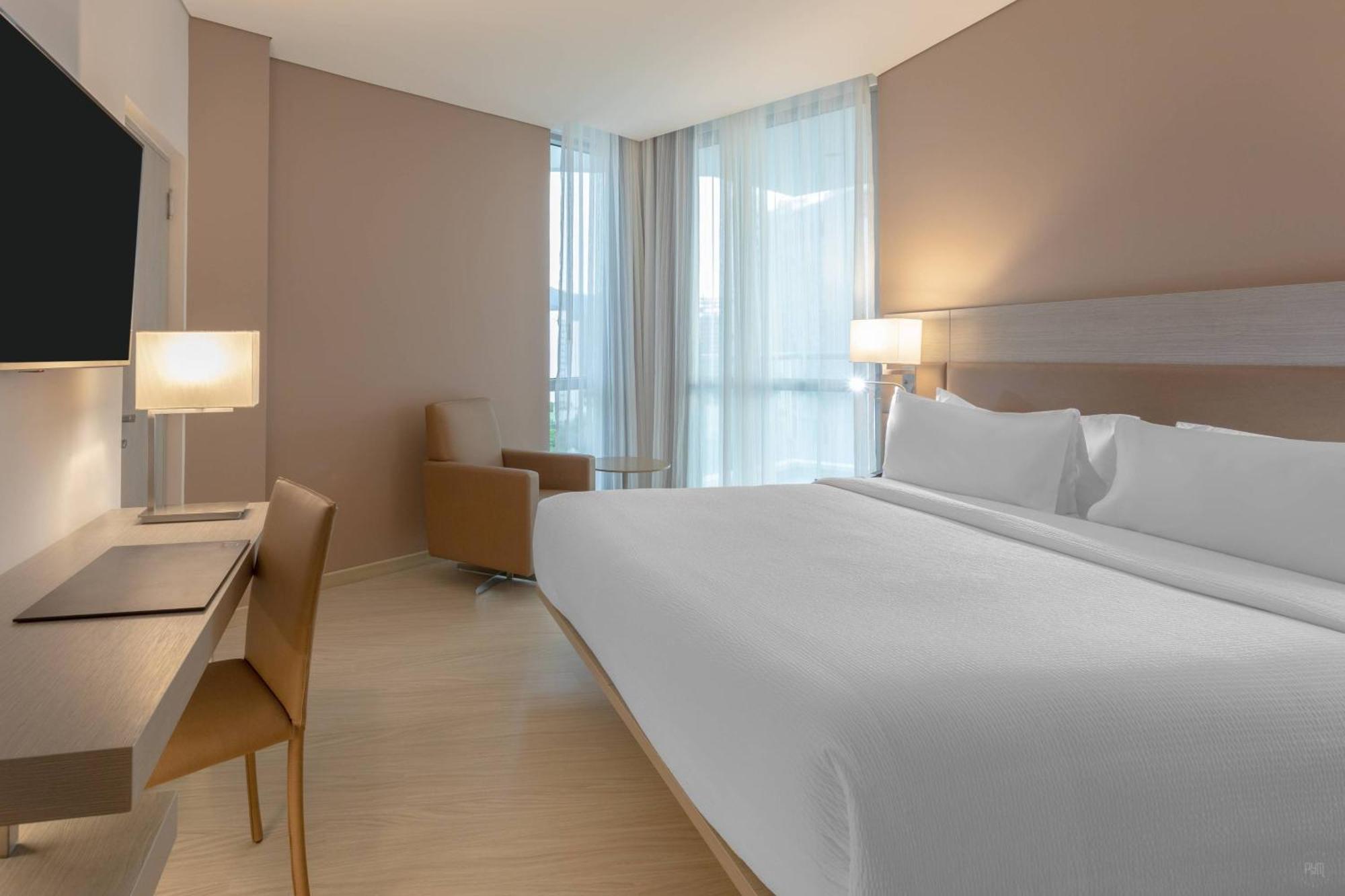 Ac Hotel By Marriott Santa Marta Luaran gambar