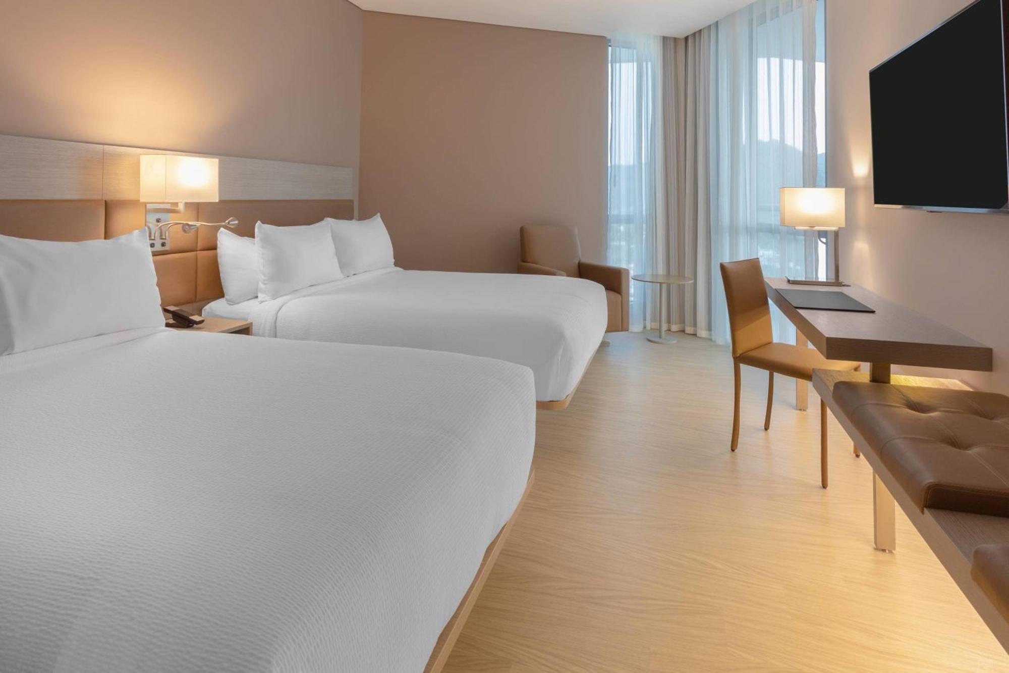 Ac Hotel By Marriott Santa Marta Luaran gambar